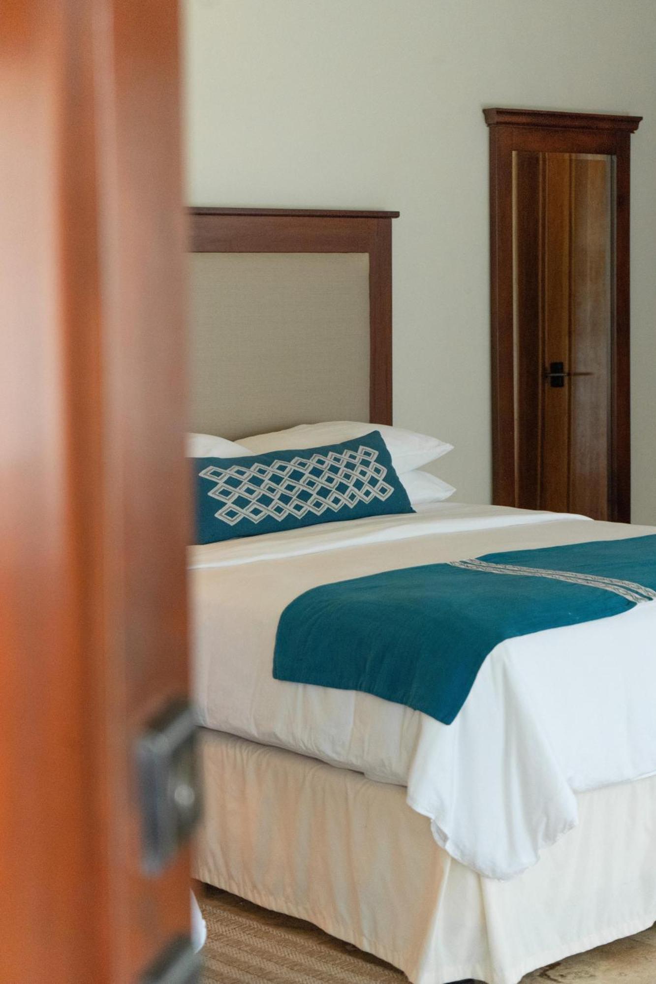 Bolontiku Boutique Hotel Member Of The Cayuga Collection San Andres Exterior photo