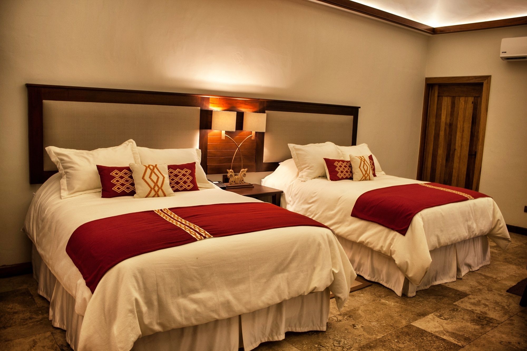 Bolontiku Boutique Hotel Member Of The Cayuga Collection San Andres Exterior photo
